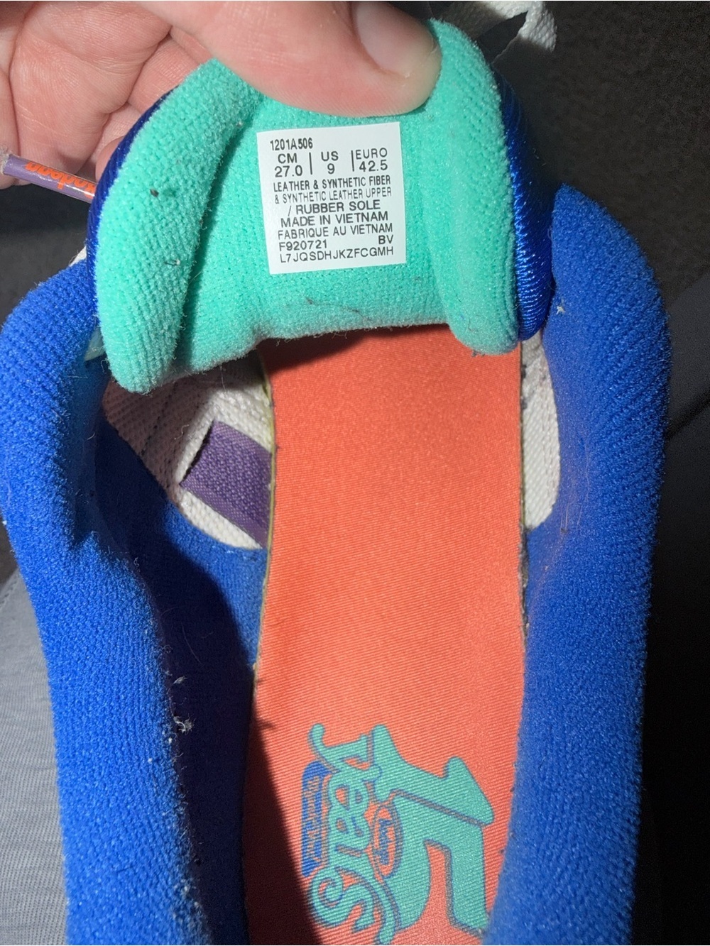 ASICS bodega 15 year - Picture 9 of 9